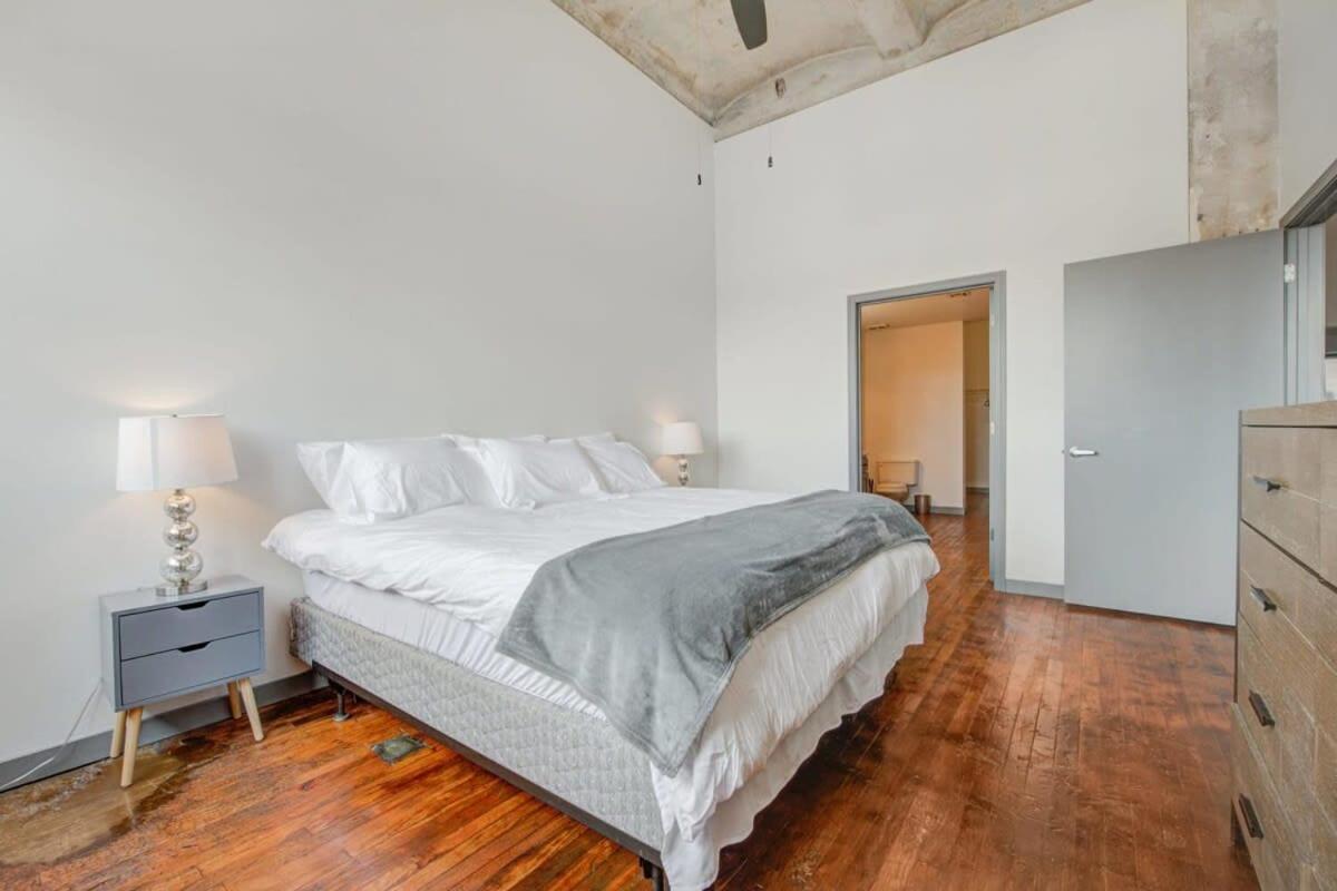 2Br 2Ba Spacious Historic Loft With Gym By Envitae Kansas City Eksteriør billede