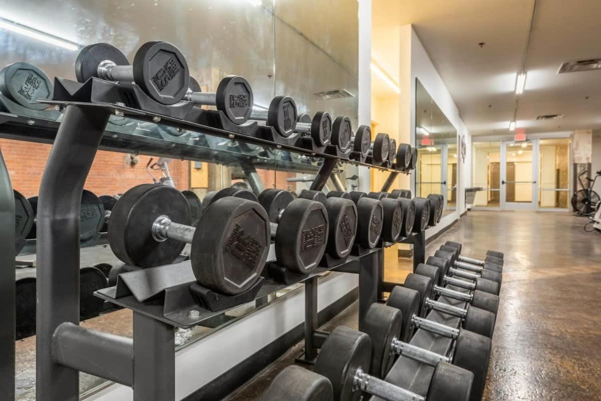 2Br 2Ba Spacious Historic Loft With Gym By Envitae Kansas City Eksteriør billede